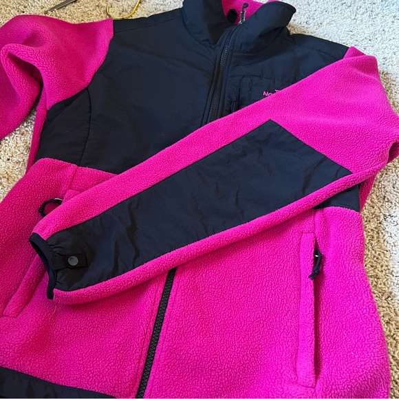 THE NORTH FACE Denali Fleece Jacket Sweater - Picture 9 of 11